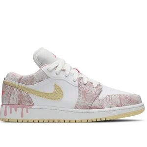 Air Jordan 1 Low GS 'Strawberry Ice Cream'
